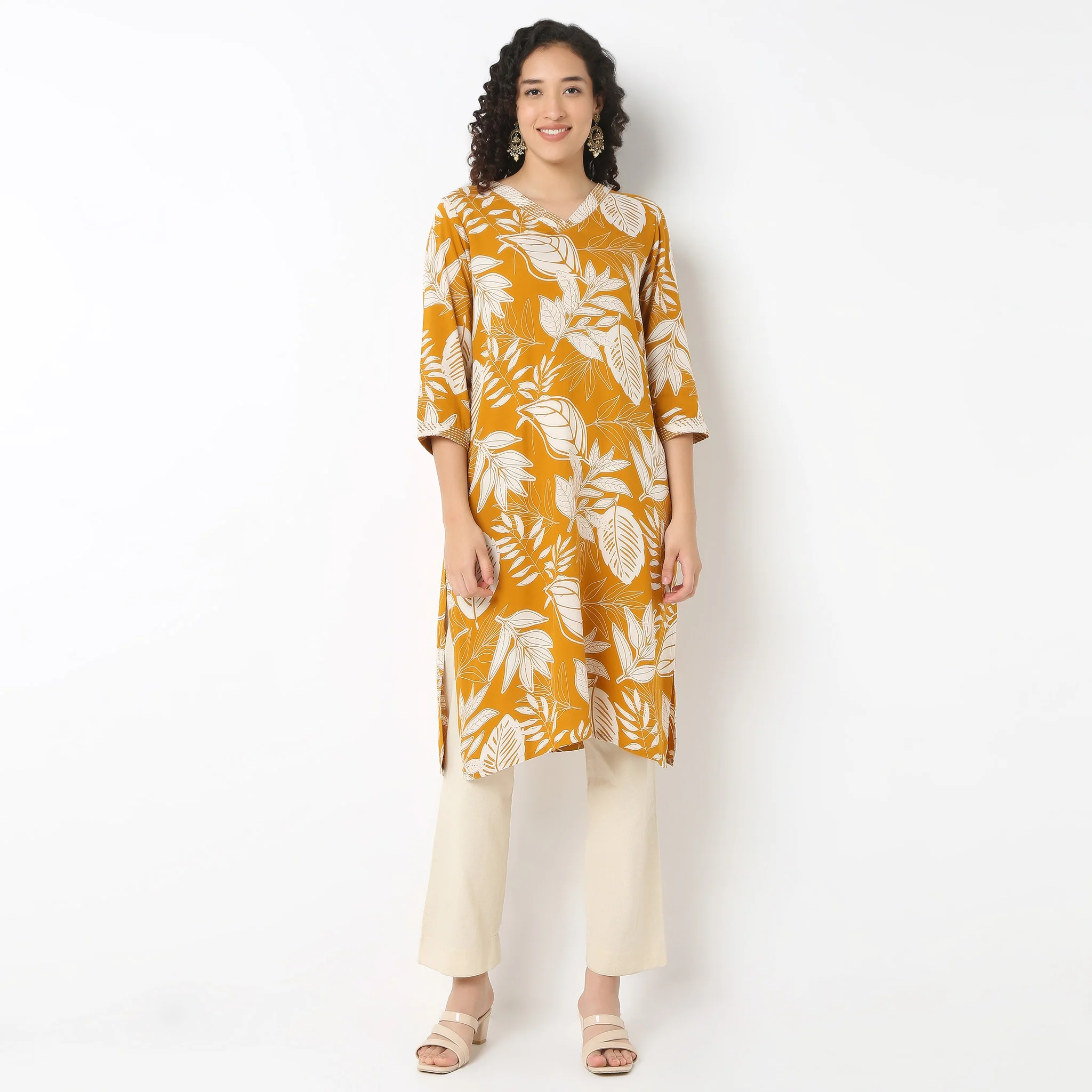 V-Neck With Gusset Long Kurta - Image 2
