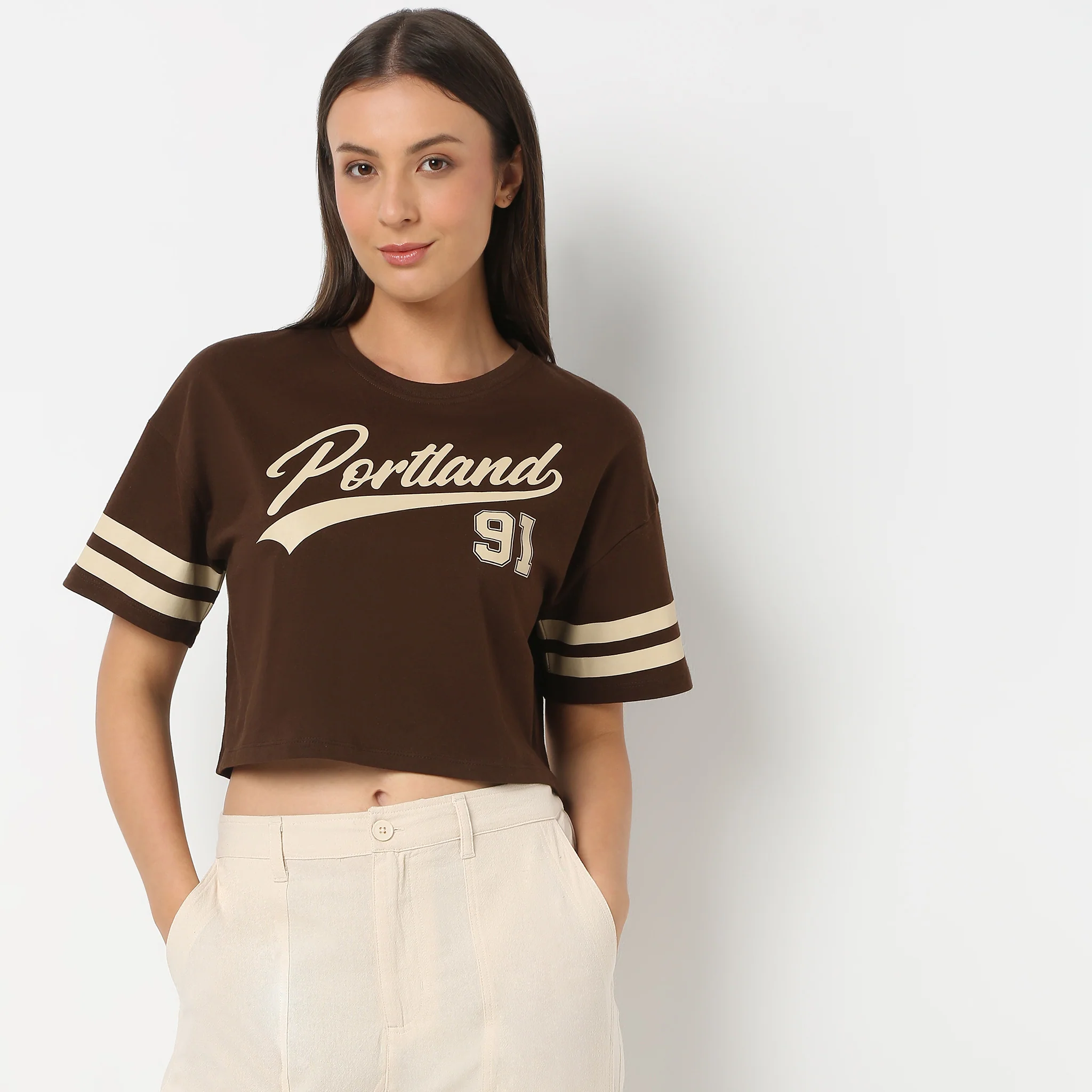 Round Neck Half Sleeve Boxy Fit Graphic Crop T-Shirt - Image 2