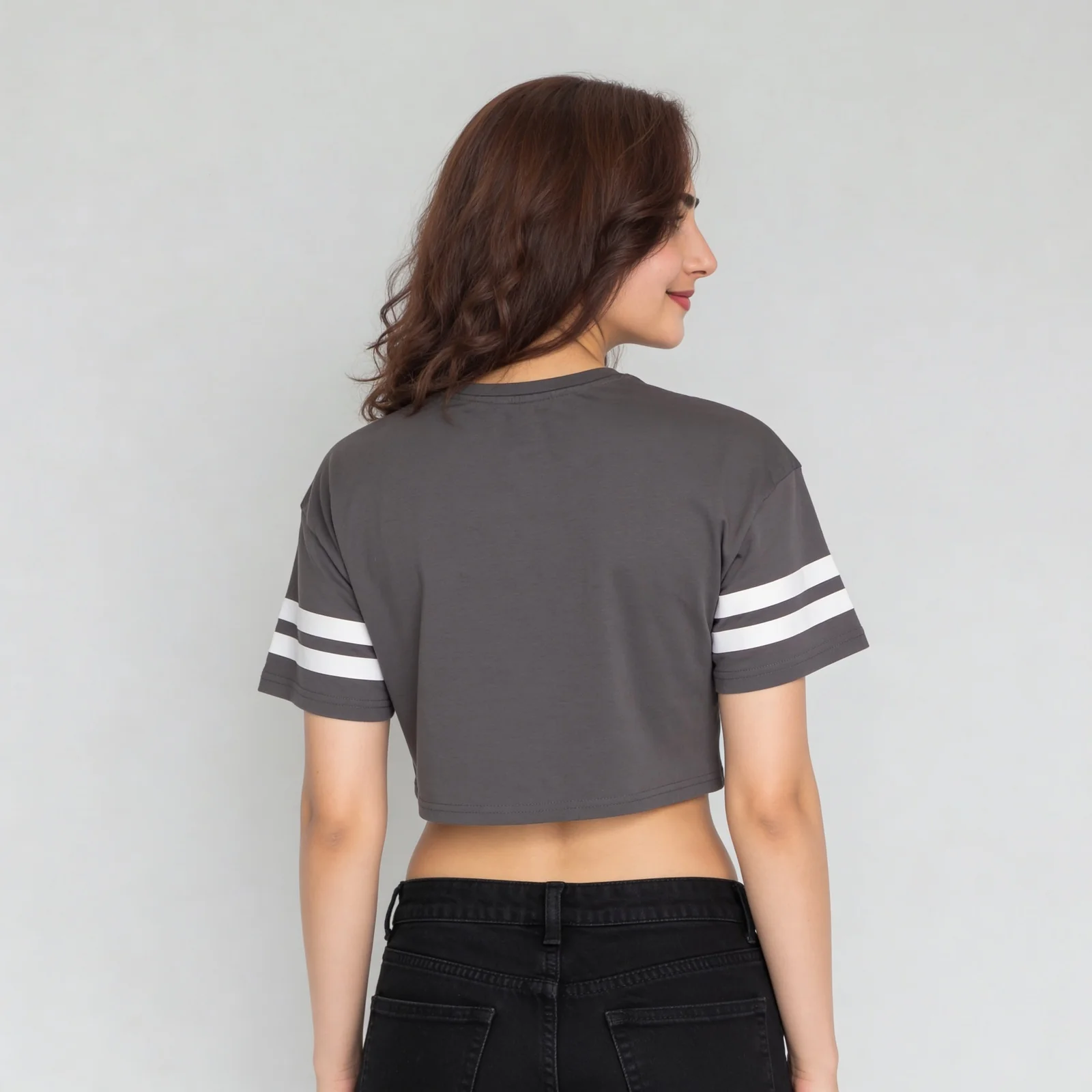 Round Neck Half Sleeve Boxy Fit Graphic Crop T-Shirt - Image 8