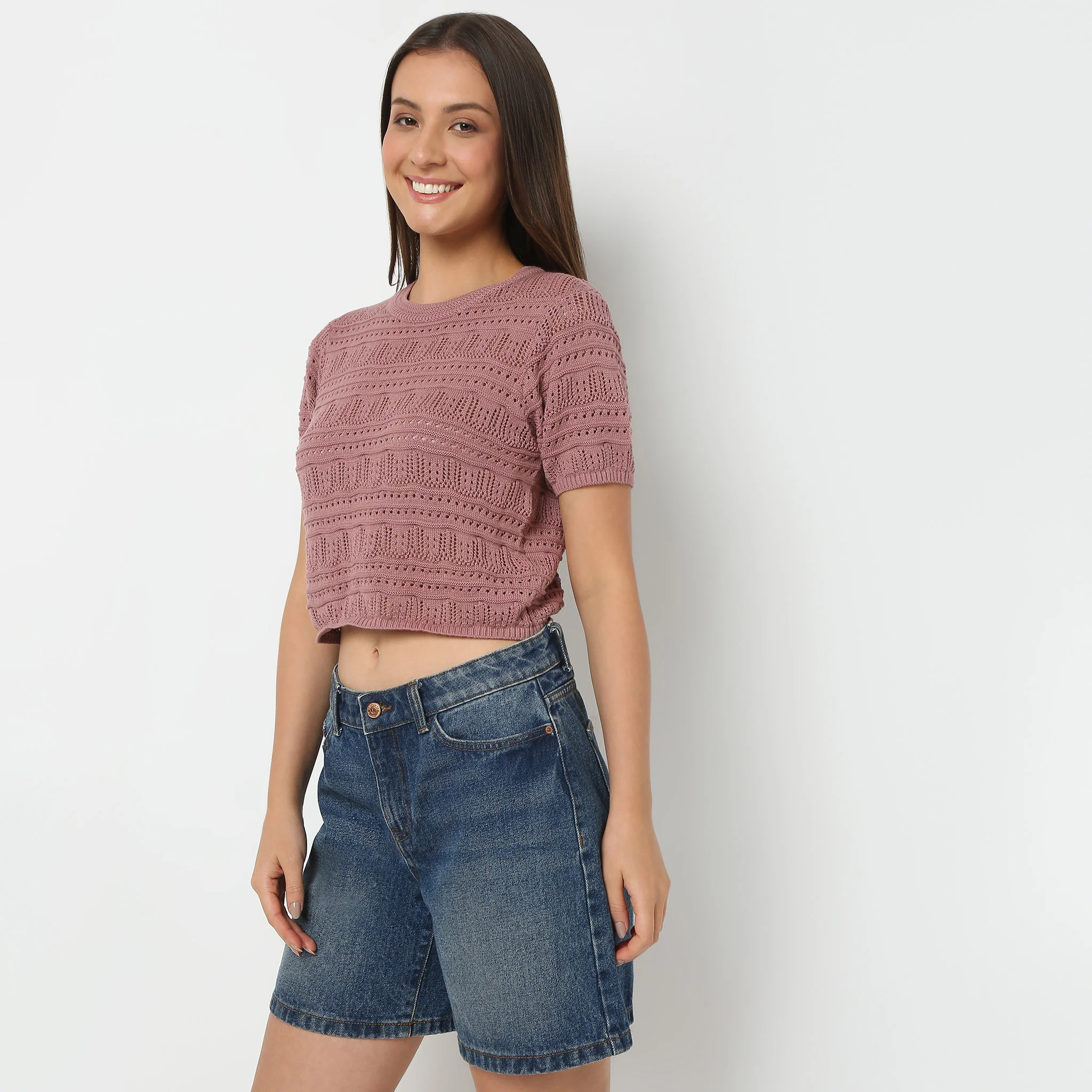 Round Neck Structured Crop T-Shirt - Image 5