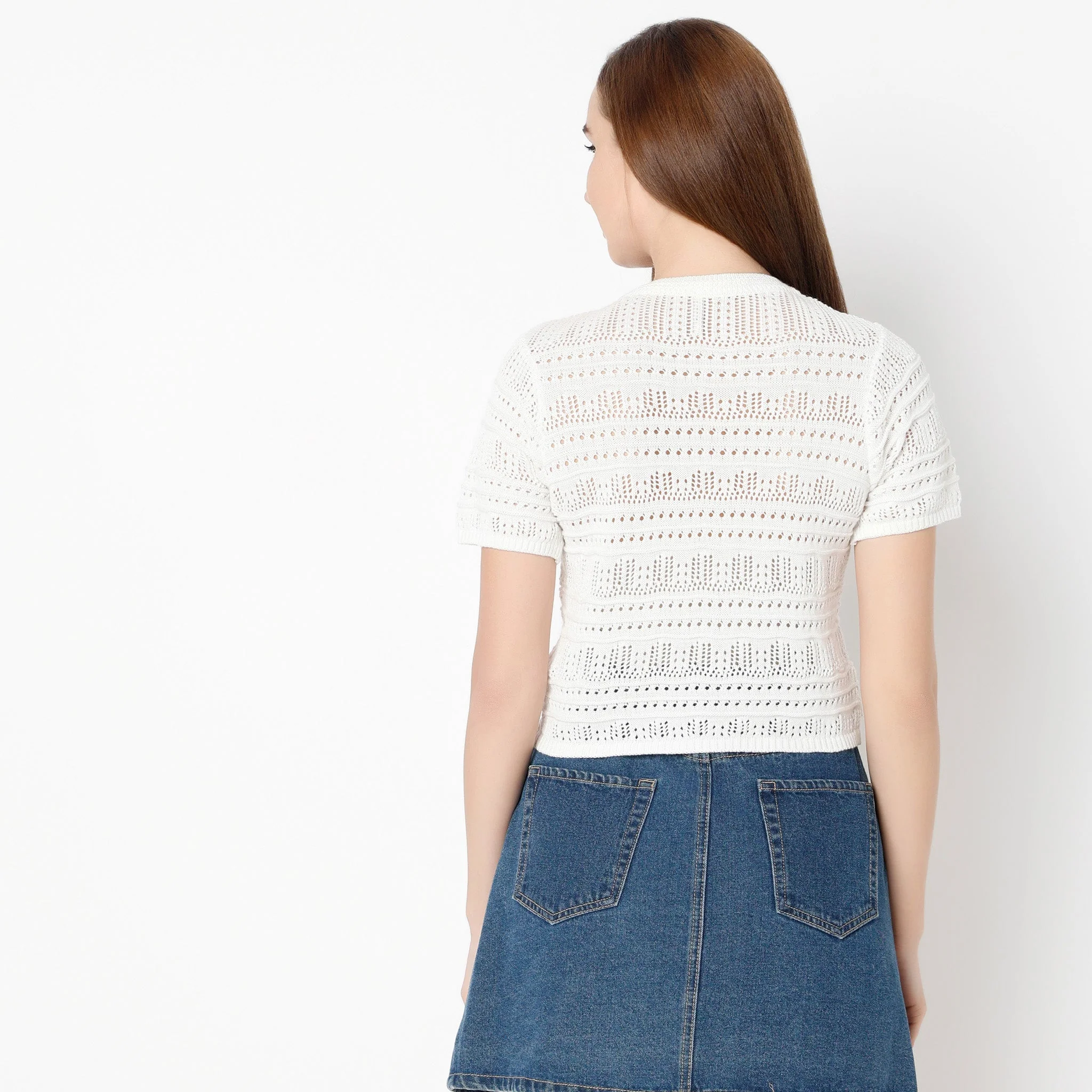 Round Neck Structured Crop T-Shirt - Image 8