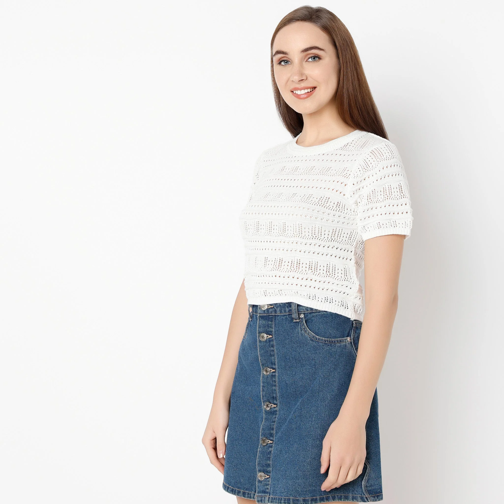 Round Neck Structured Crop T-Shirt - Image 9