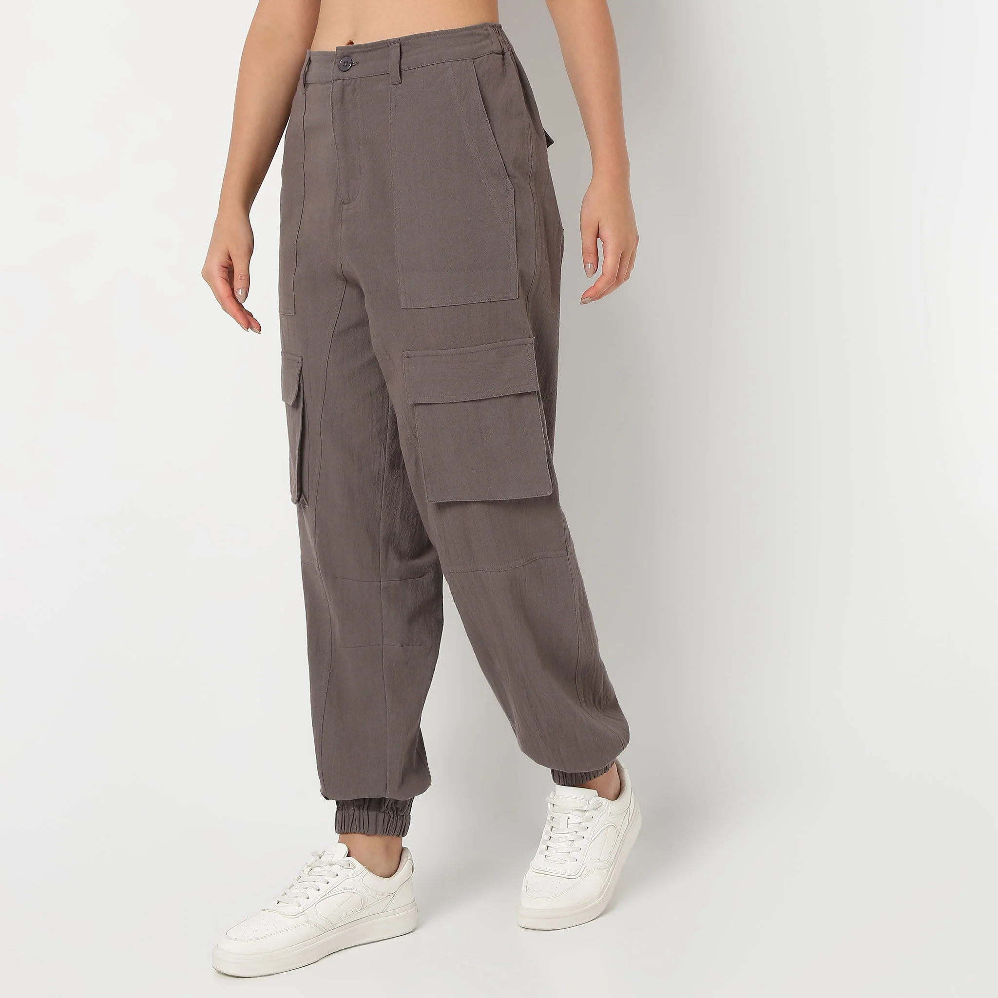 Betty Fashion Pants With Patch Pockets - Image 10