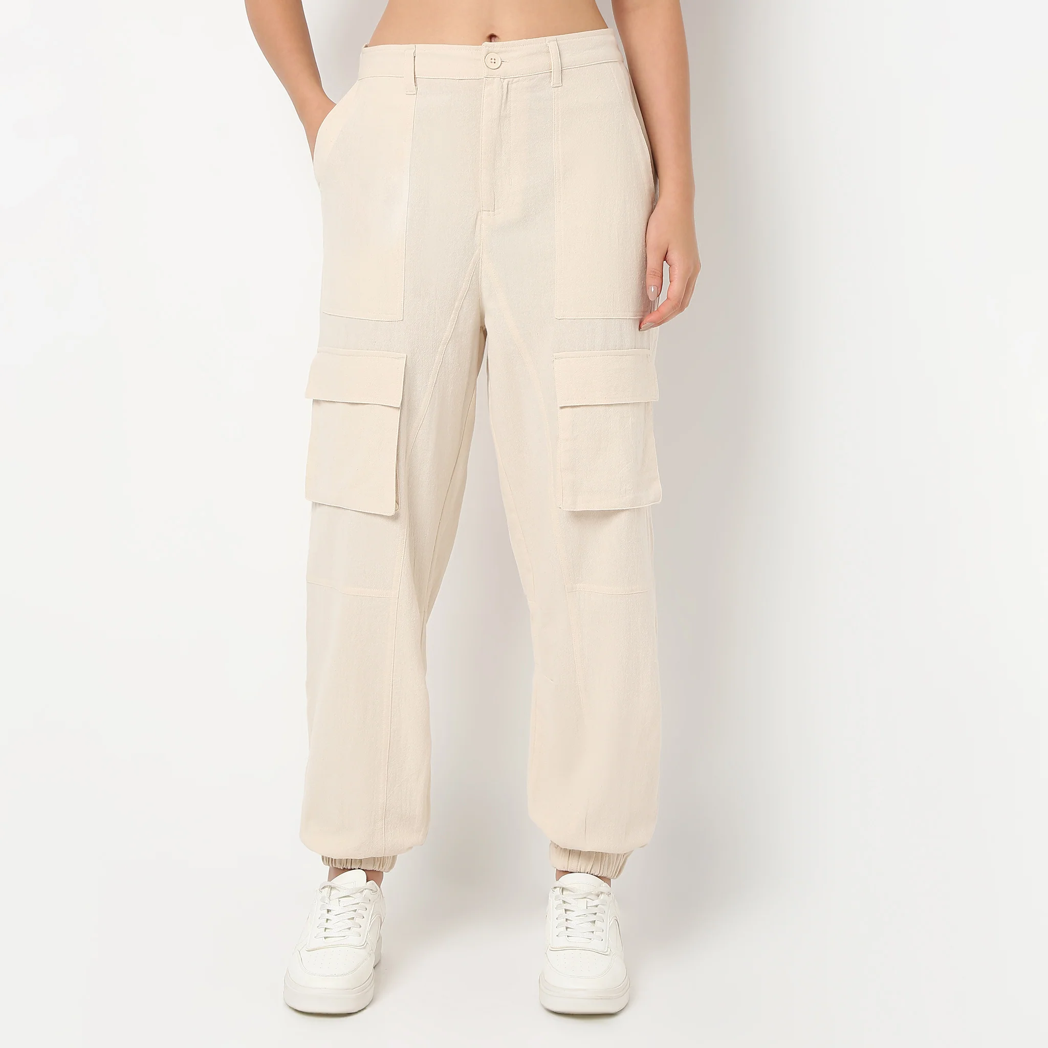 Betty Fashion Pants With Patch Pockets - Image 2