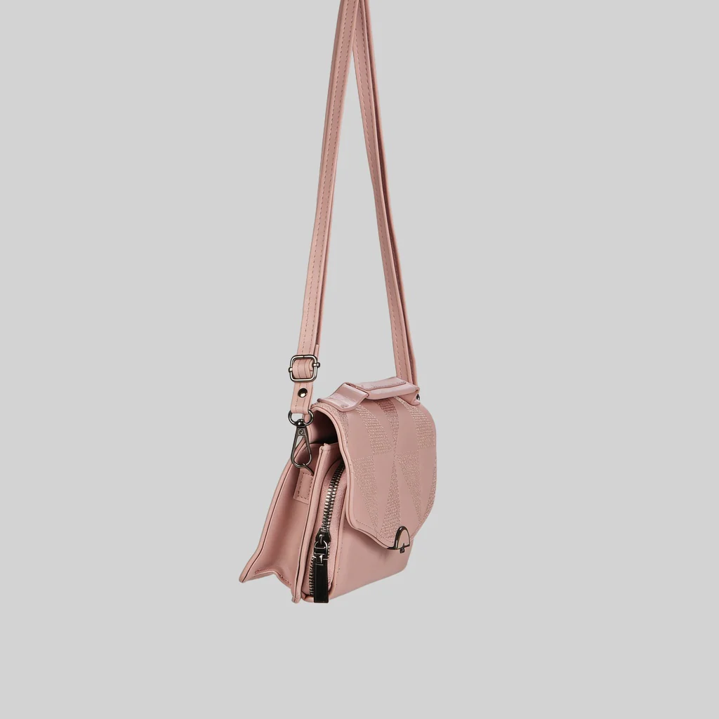 Women Solid Sling Bag - Image 18