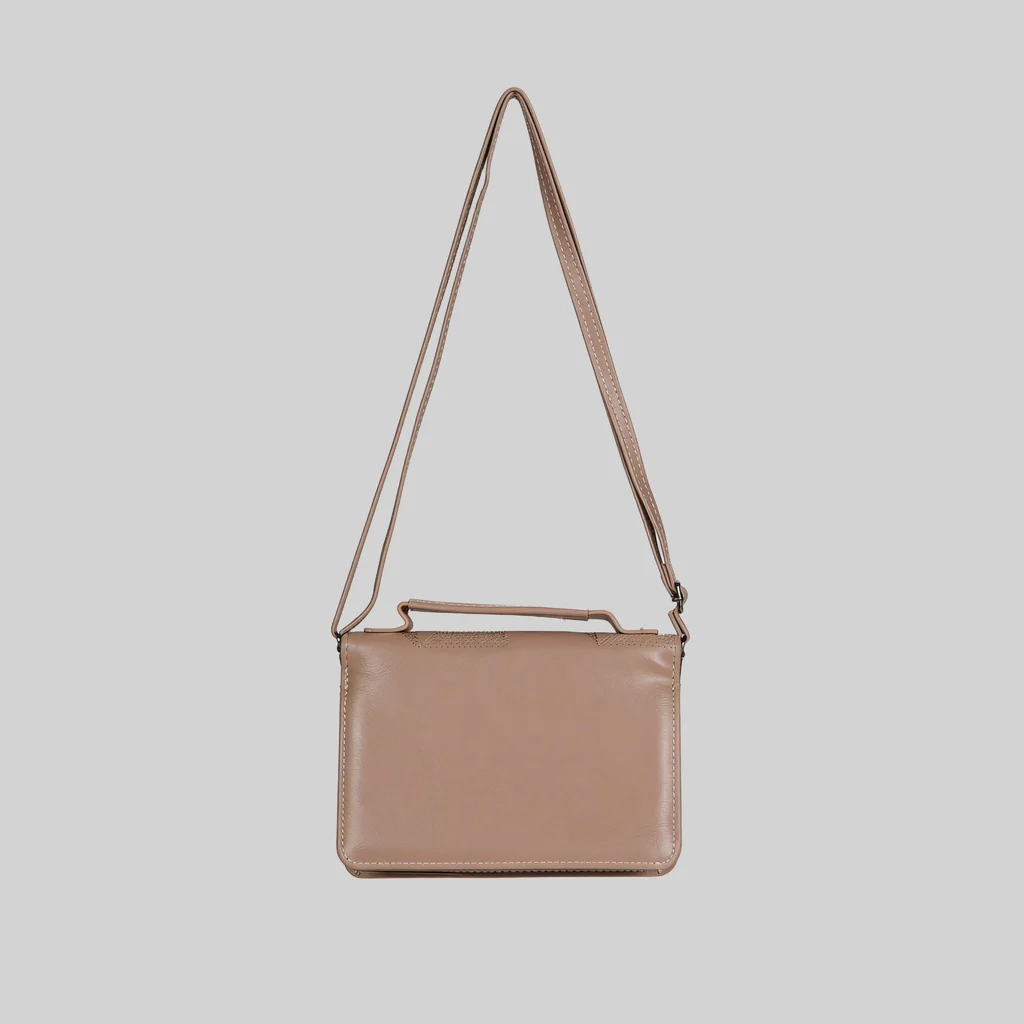Women Solid Sling Bag - Image 6