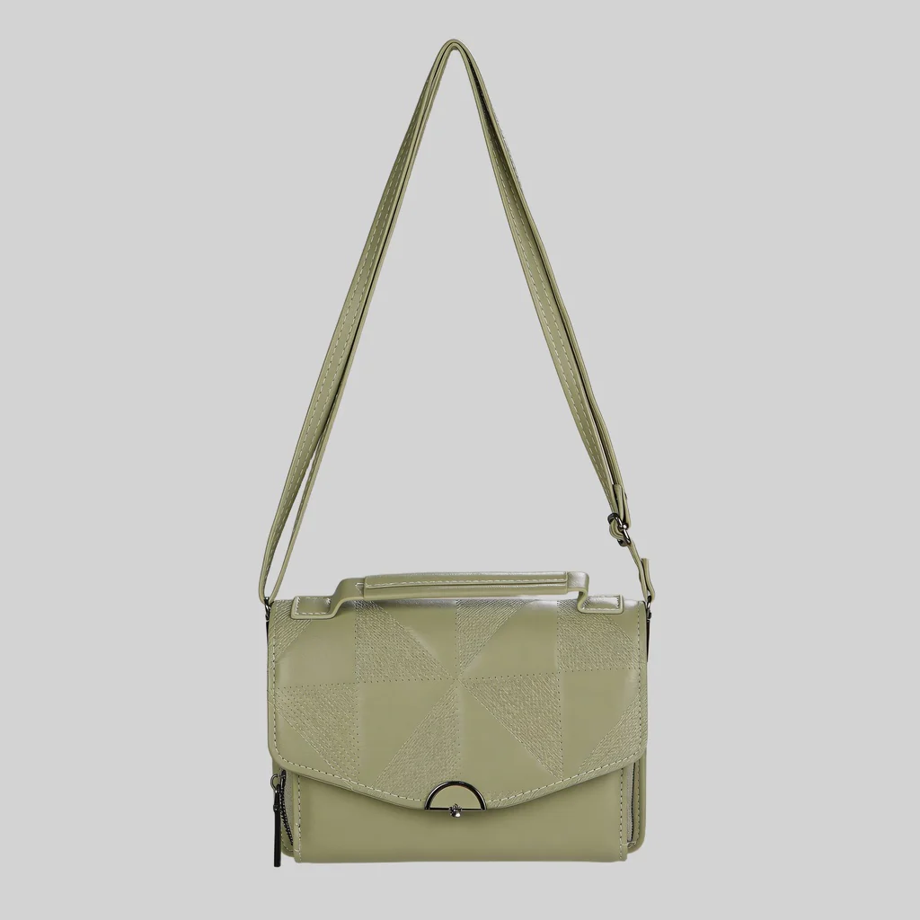 Women Solid Sling Bag - Image 9