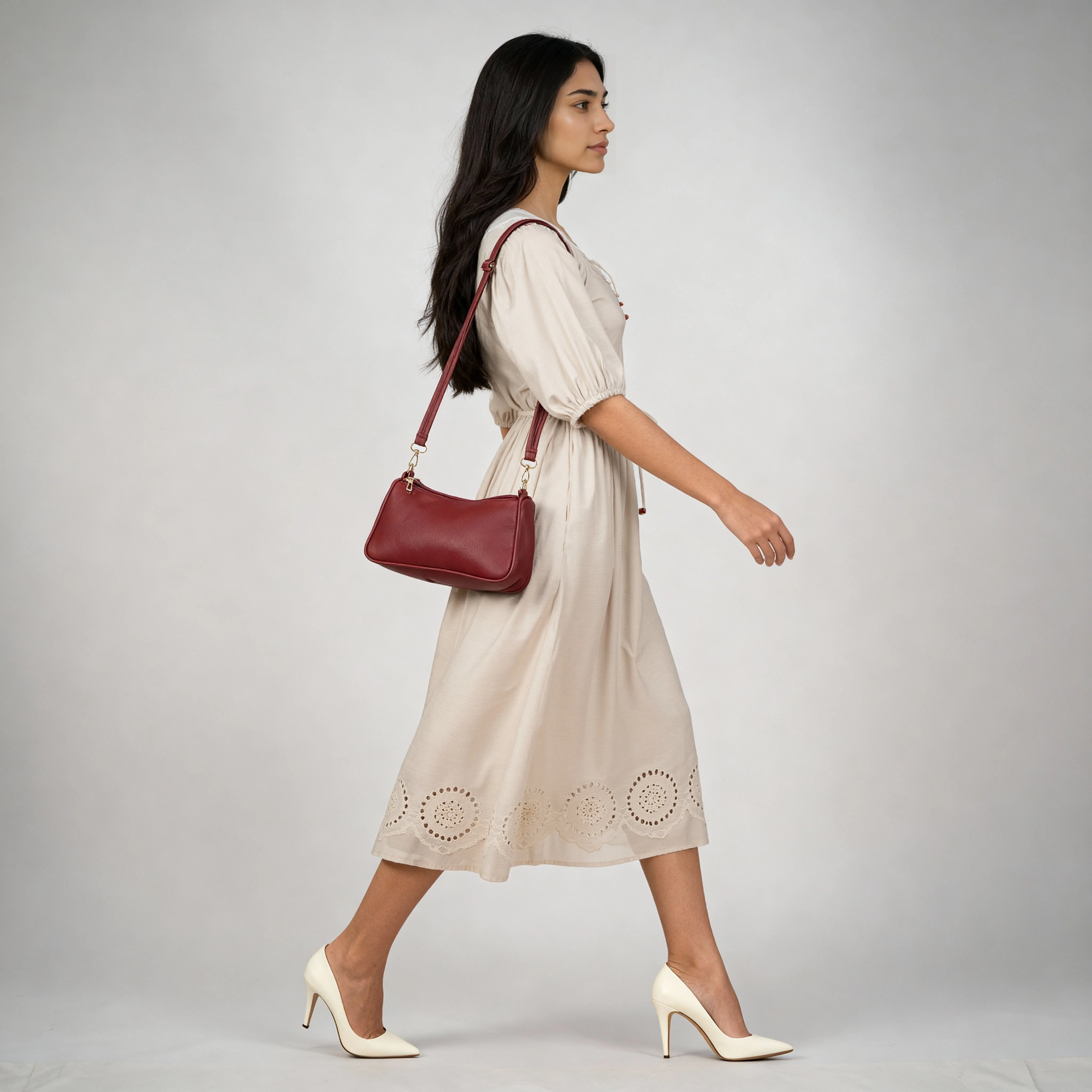 Women Solid Sling Bag - Image 6