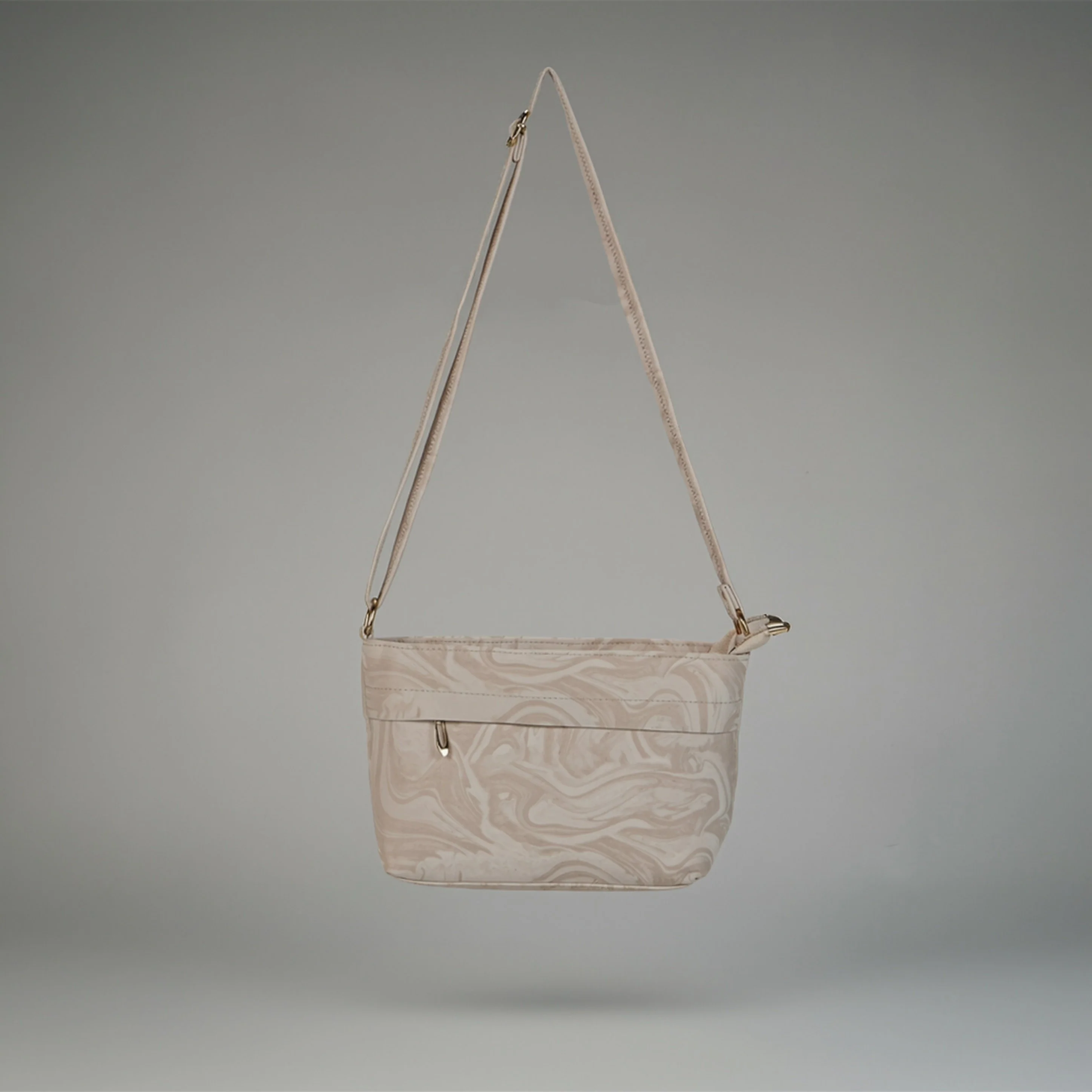 Women Solid Sling Bag - Image 14