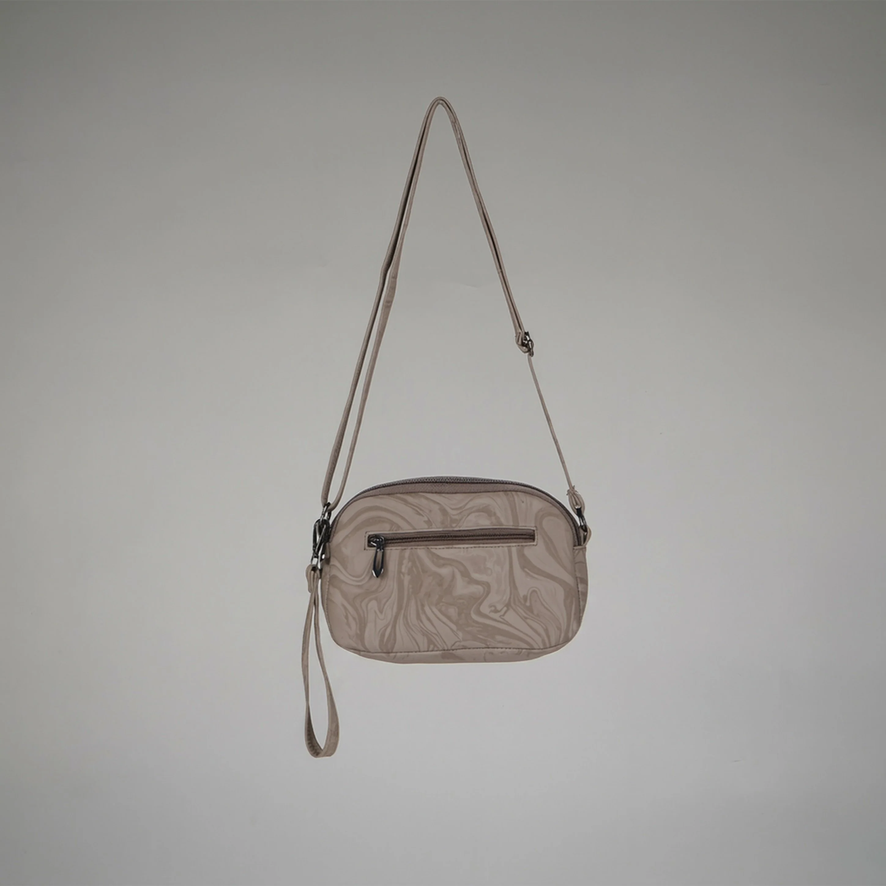 Women Solid Sling Bag - Image 5
