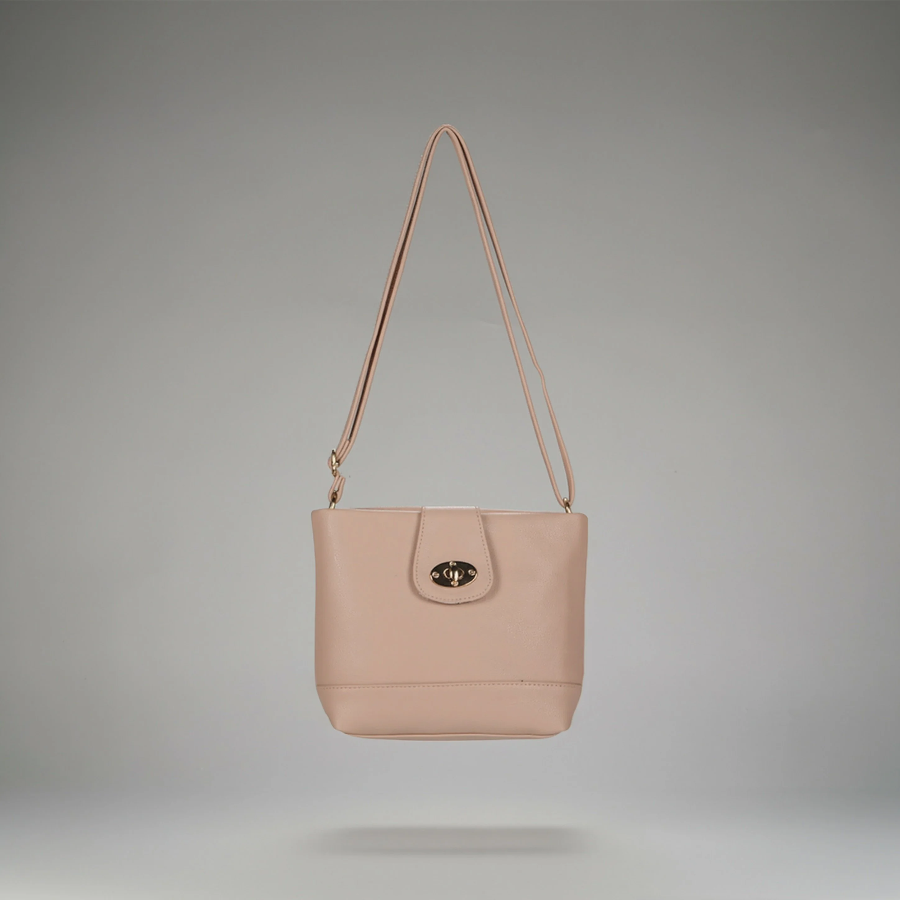 Women Solid Sling Bag - Image 4