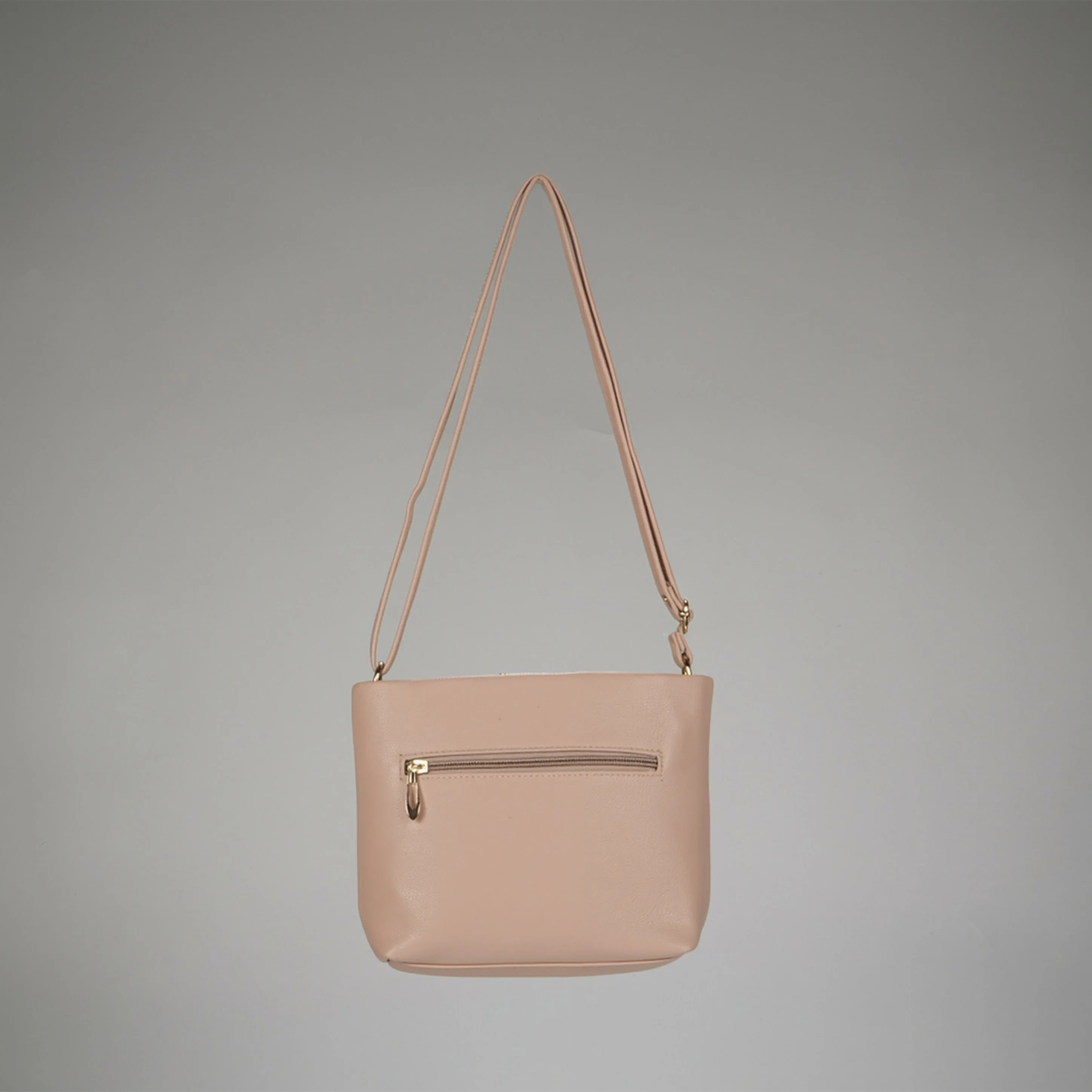 Women Solid Sling Bag - Image 5