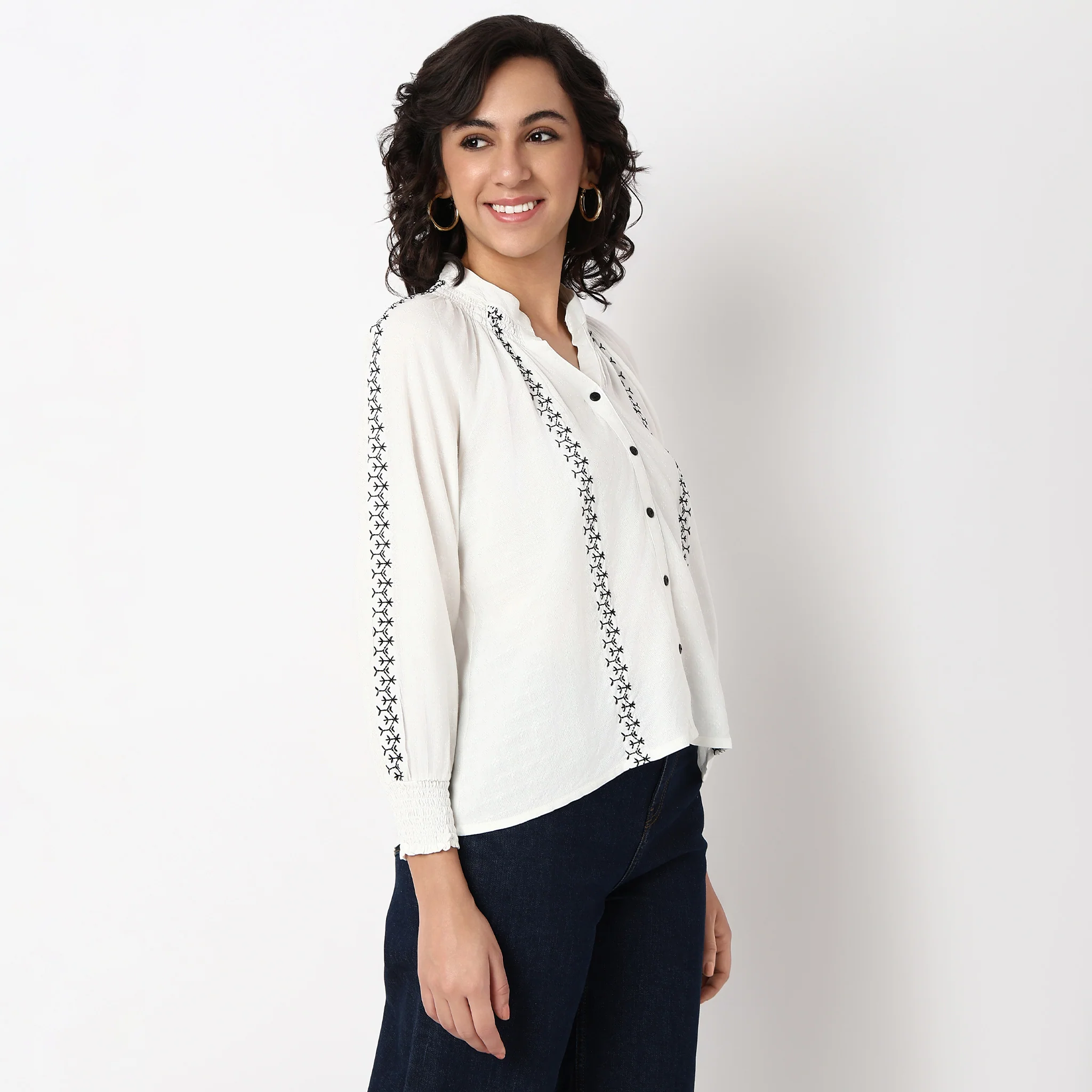 Embroidered V-Neck Full Sleeve Top - Image 5