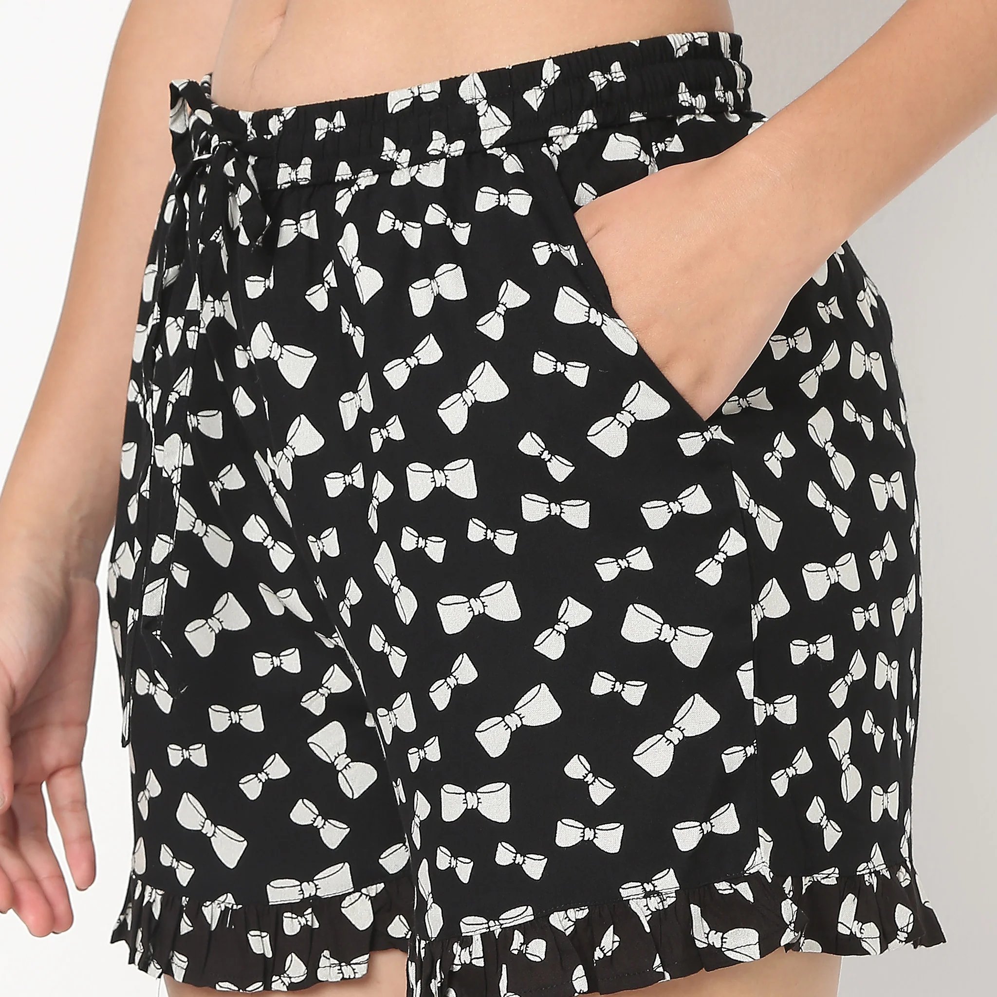 Woven Loungewear Shirt With Short Set - Image 7