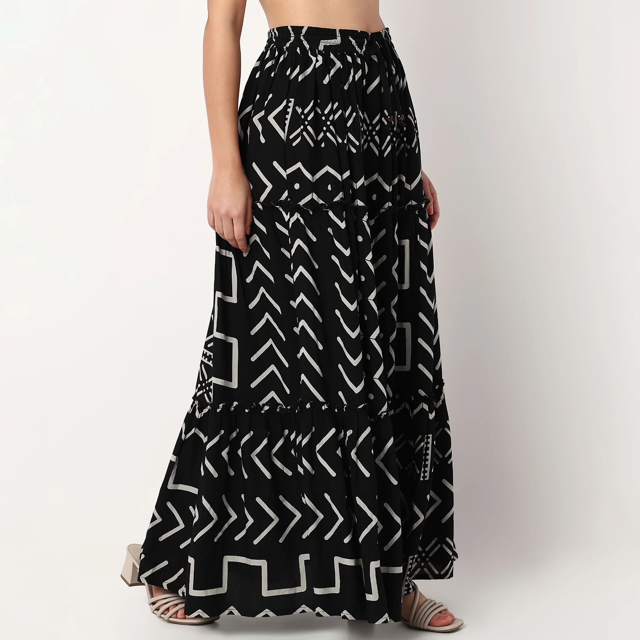 Printed Flared Tiered Skirt - Image 5