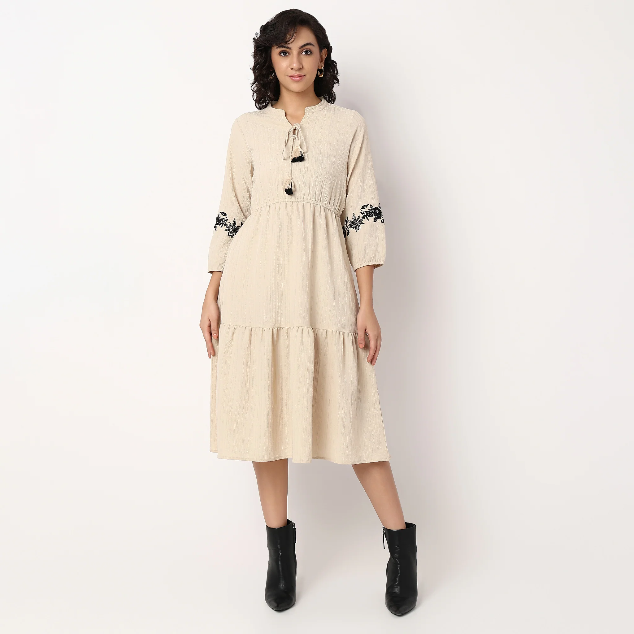 Woven Full Sleeves Tiered Dress - Image 2