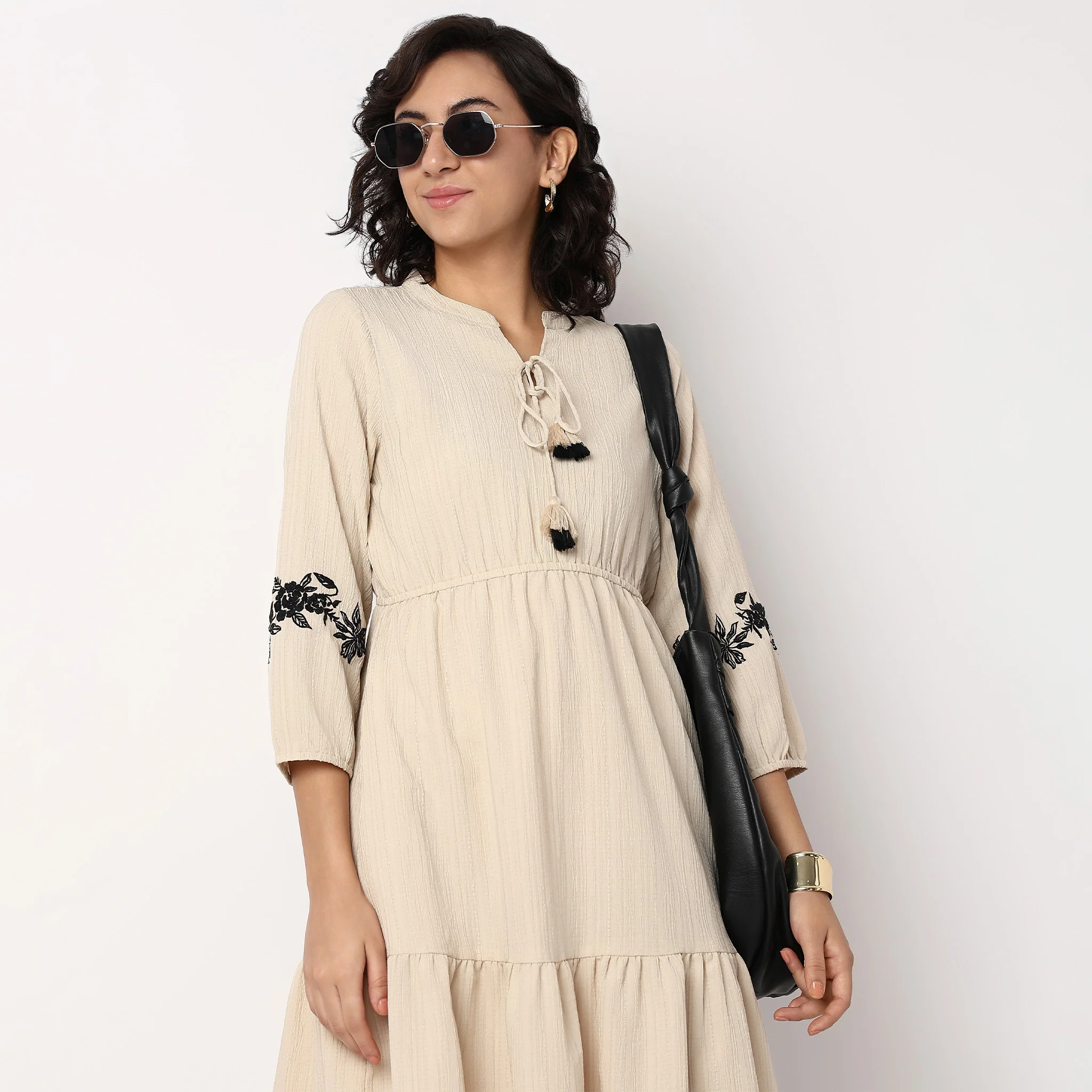 Woven Full Sleeves Tiered Dress - Image 4