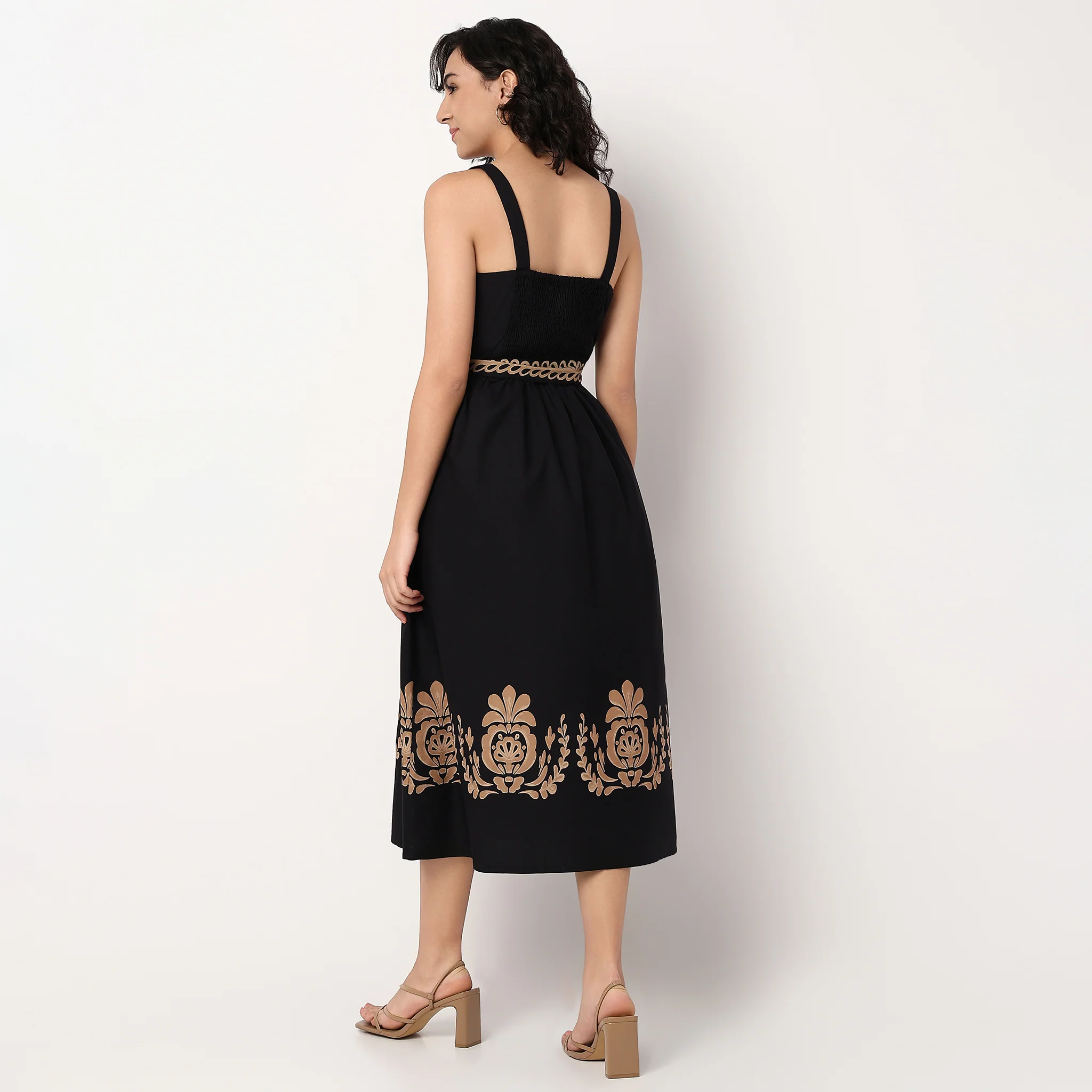 Woven Strapy Flared Printed Dress - Image 3